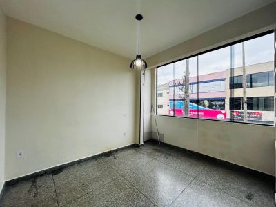 Foto 2 - Imóvel para locacao no bairro Riacho Fundo II - ALUGA-SE APARTAMETNO DE 2 QUARTOS NO RIACHO FUNDO 2