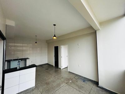 Foto 2 - Imóvel para venda no bairro Riacho Fundo II - VENDO  PREDIO COM LOJA E APARTAMENTO QN 9-A RIACHO FUNDO 2