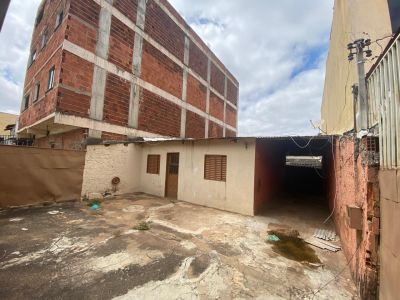 Imóvel para venda - QS 06 Terreno 200 m² no a Venda no Centro do Riacho Fundo 2 no bairro Riacho Fundo I, Brasília - DF